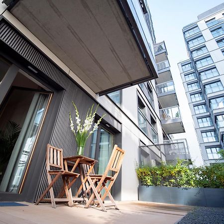 Mennica Residence Patronus Apartments Varşovia Exterior foto